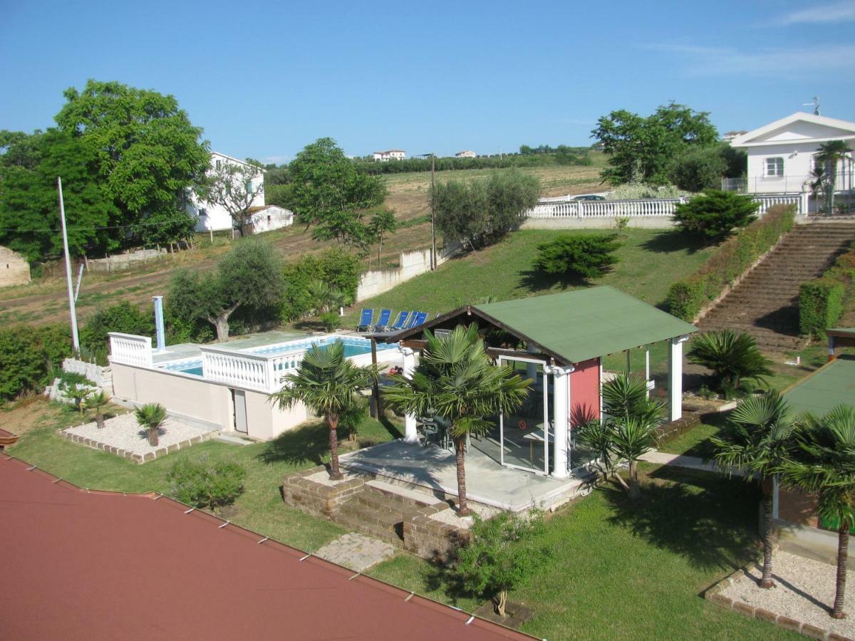 Corropoli Residence Il Villaggio Del Re מראה חיצוני תמונה